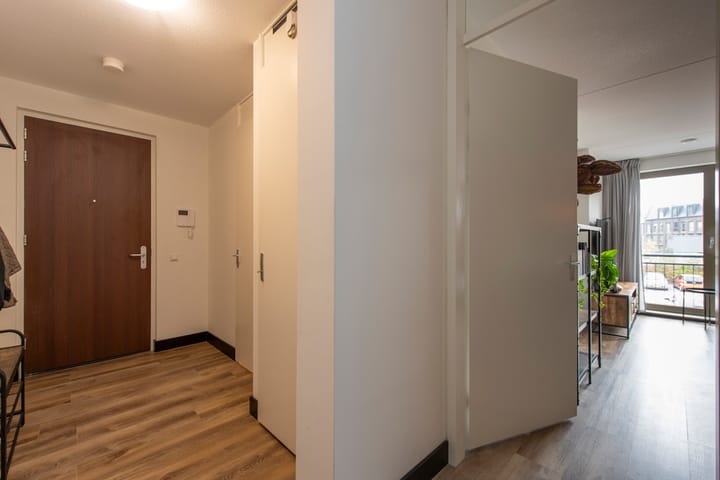 Photo 13 of Koningsoordlaan 188