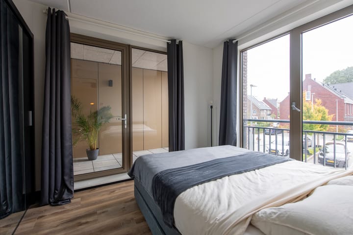 Photo 23 of Koningsoordlaan 188