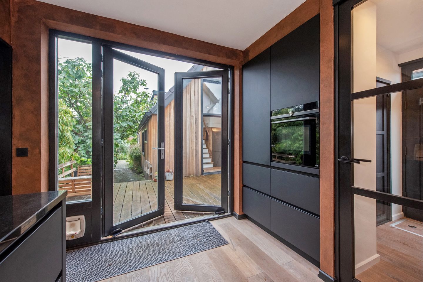 Foto 14 van Delftsestraatweg 161