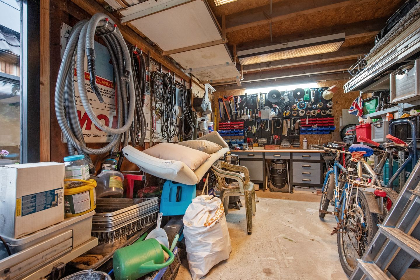 Foto 29 van Delftsestraatweg 161