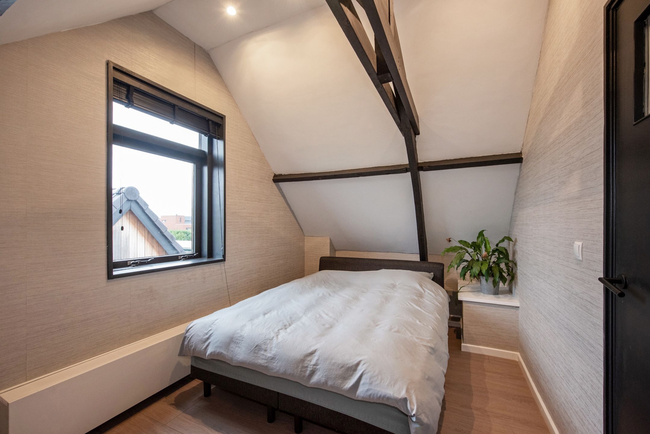 Foto 42 van Delftsestraatweg 161