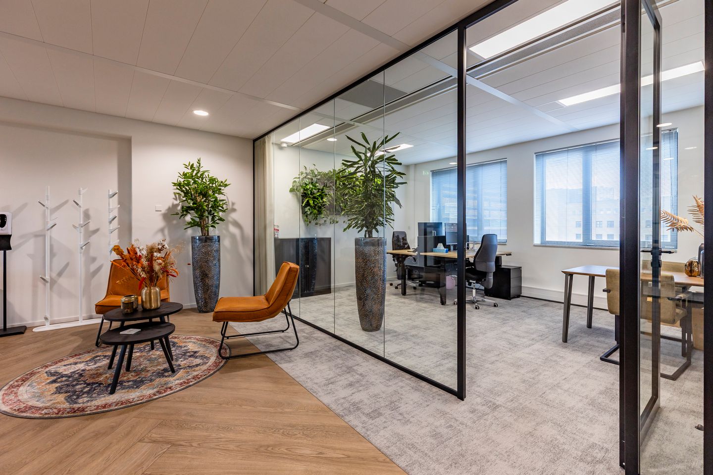 Bekijk foto 3 van Piet Mondriaanplein 23