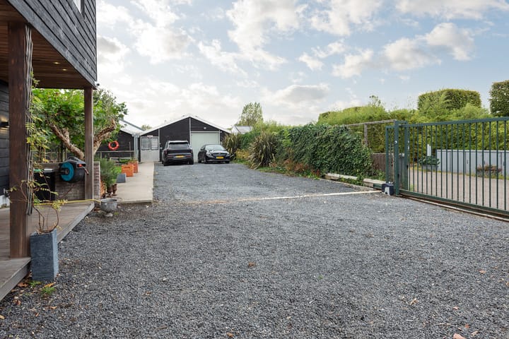 Photo 7 of Uiterweg 272