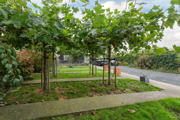 Photo 8 of Uiterweg 272