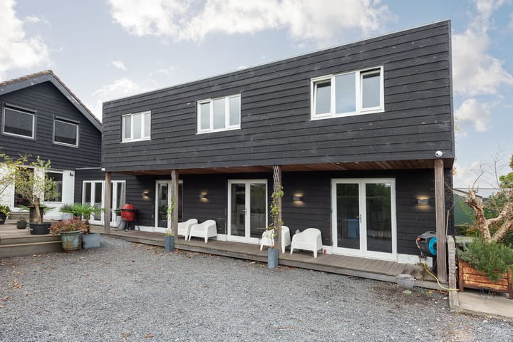 Photo 24 of Uiterweg 272