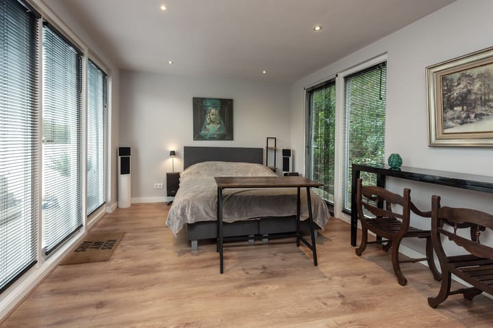 Photo 26 of Uiterweg 272