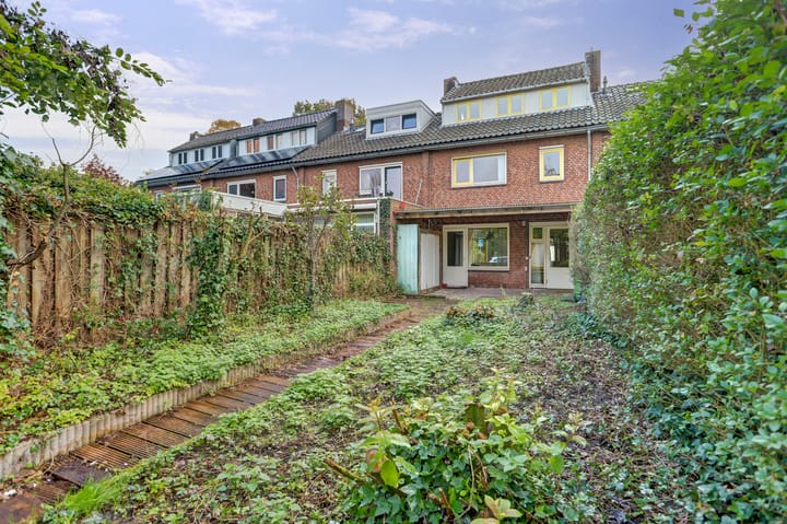 Photo 2 of Anna Paulownalaan 12