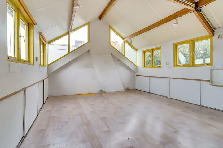 Photo 17 of Anna Paulownalaan 12