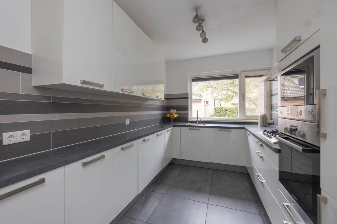 Photo 8 of Henry Woodstraat 79