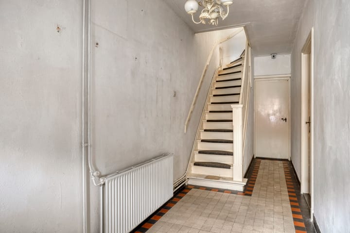 Photo 10 of Wolfstraat 138