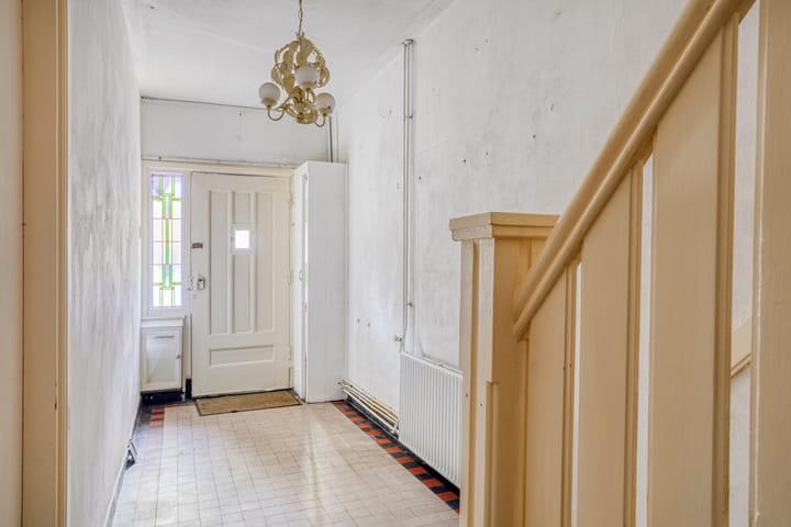 Photo 11 of Wolfstraat 138