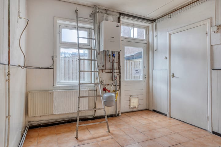 Photo 19 of Wolfstraat 138