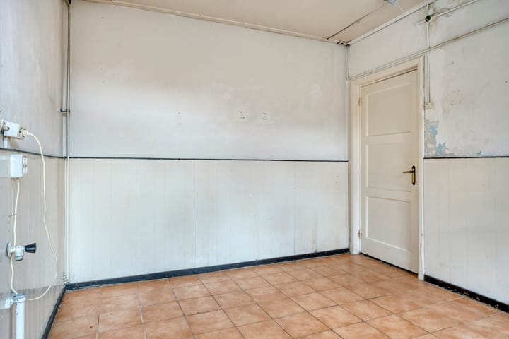 Photo 20 of Wolfstraat 138