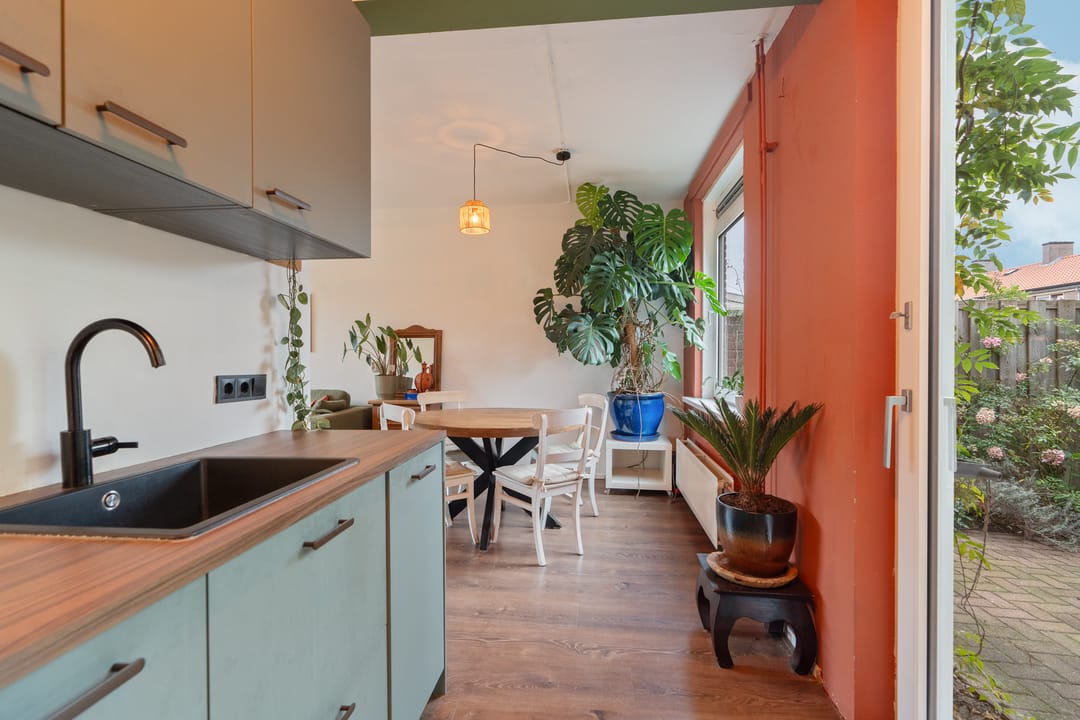 Photo 11 of Watermuntstraat 33