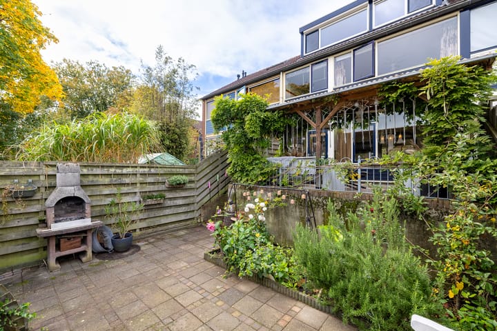 Photo 2 of de Groot van Embdenstraat 13