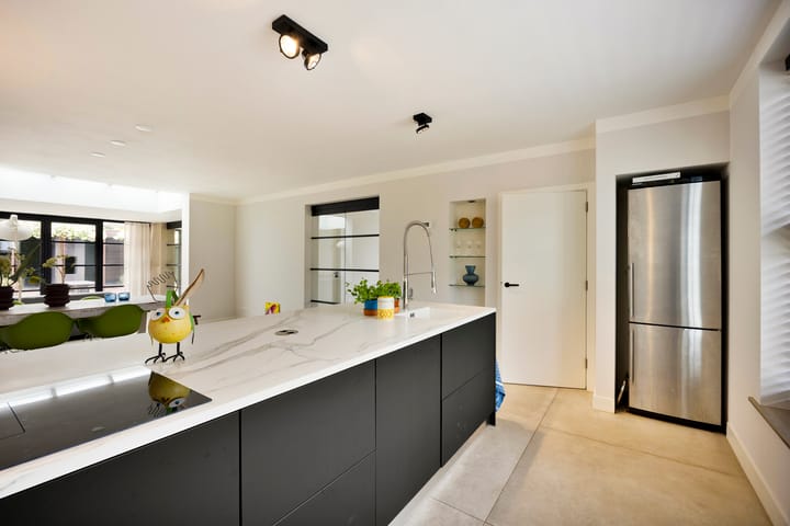 Photo 10 of Gronausestraat 149