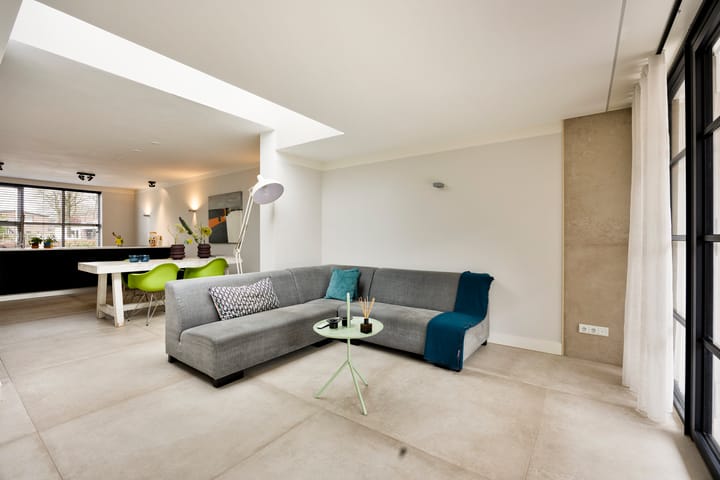 Photo 14 of Gronausestraat 149