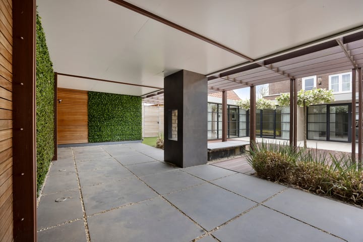 Photo 27 of Gronausestraat 149