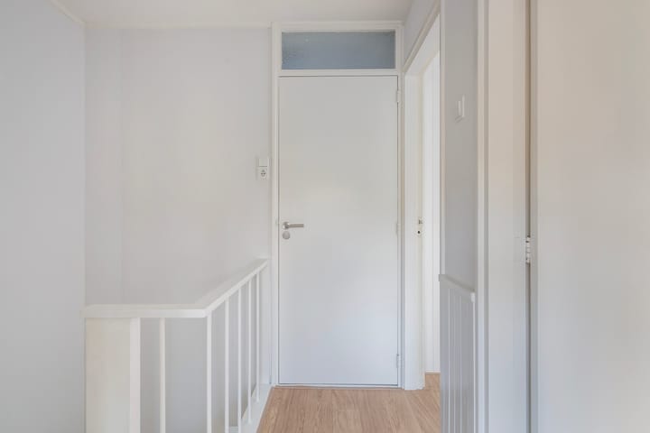 Photo 19 of Elisabeth van Loonstraat 10