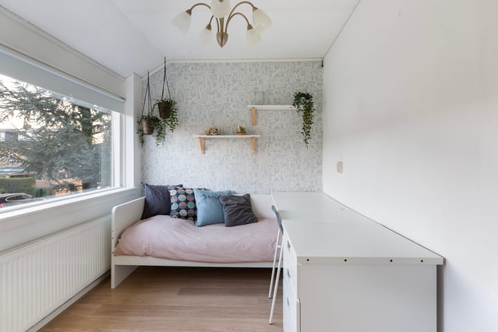 Photo 26 of Elisabeth van Loonstraat 10