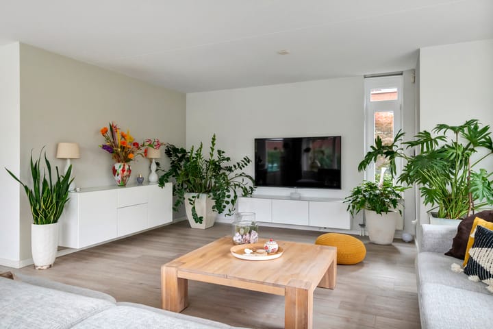 Photo 9 of Limesstraat 10