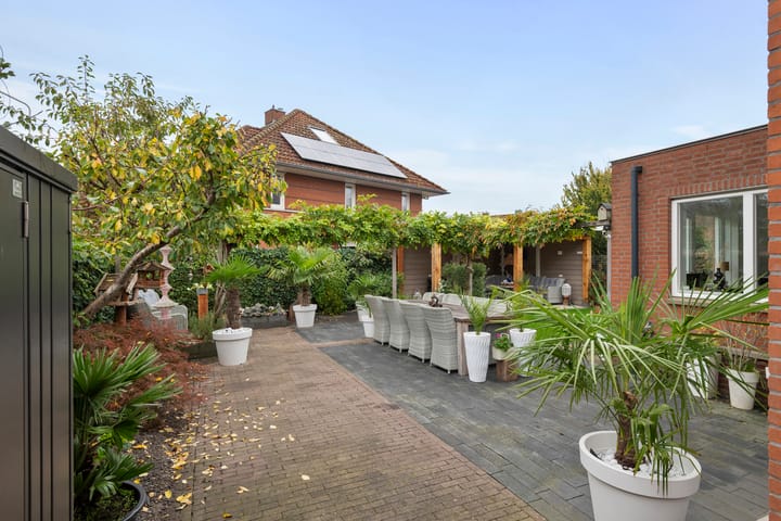 Photo 55 of Limesstraat 10