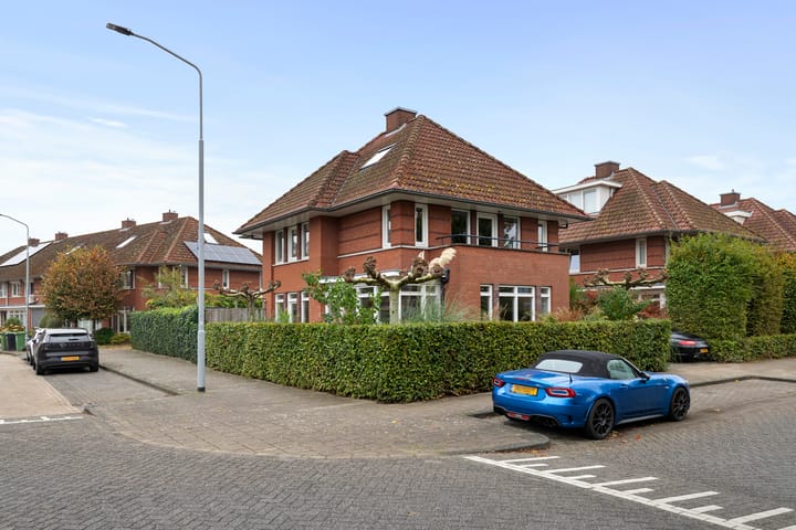 Photo 59 of Limesstraat 10