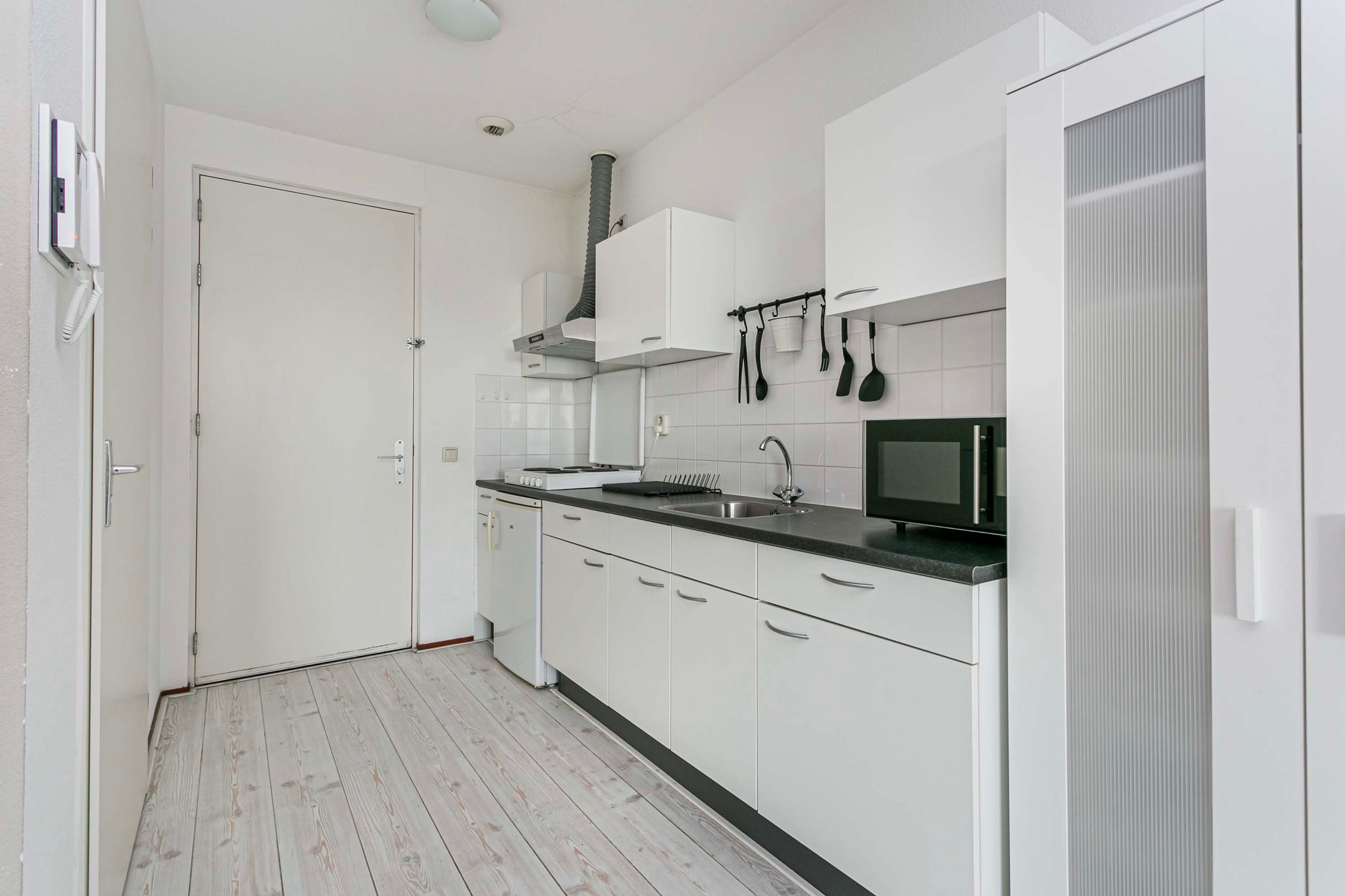 Photo 3 of Europaplein 861