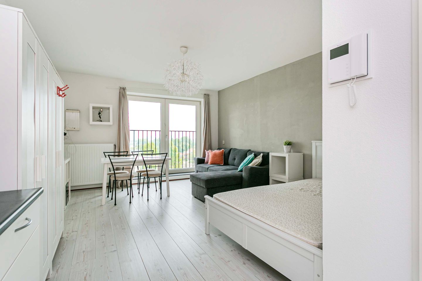 Photo 4 of Europaplein 861