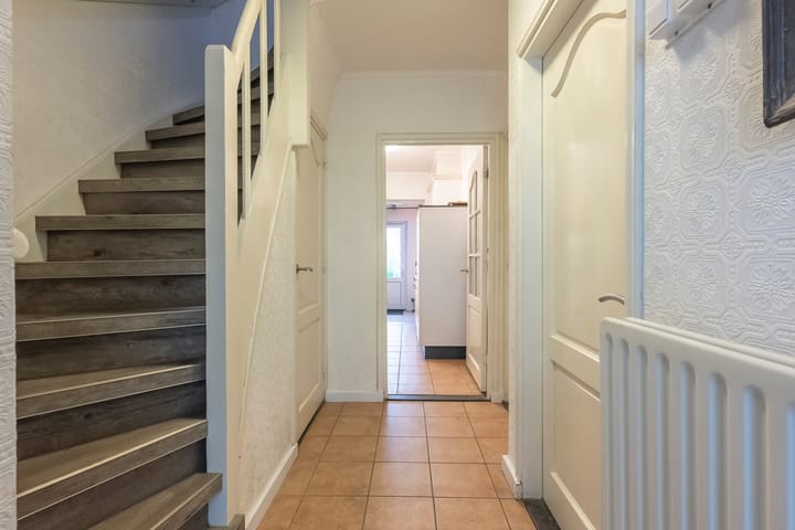 Photo 2 of Parallelweg 16-A