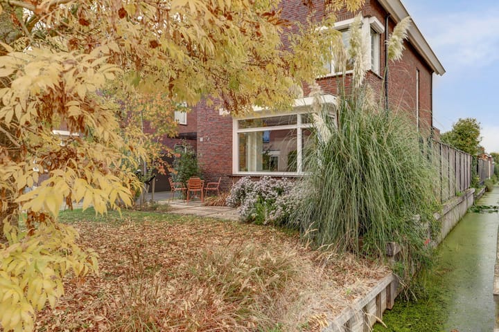 Foto 58 van De Groes 2-D