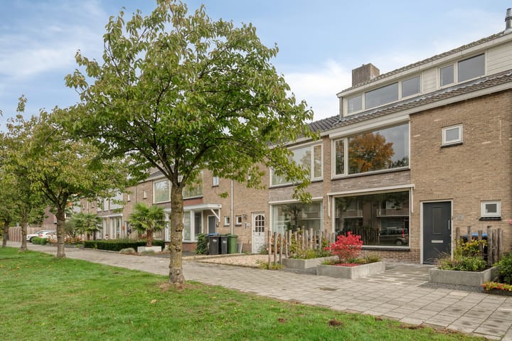 Photo 6 of Jud. Smitsstraat 22