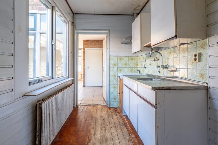 Photo 2 of Koestraat 15