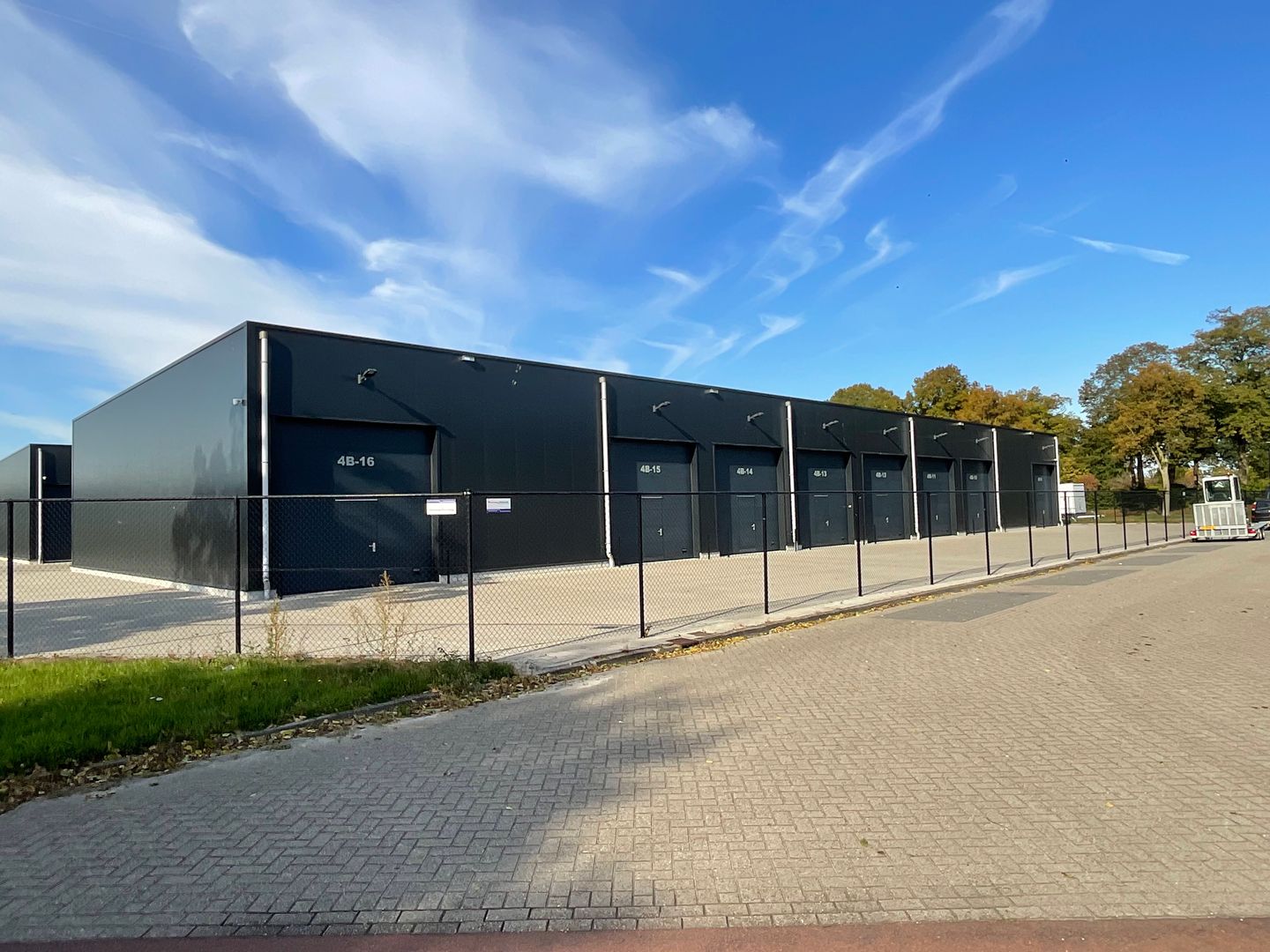 Bekijk foto 3 van Electronicaweg