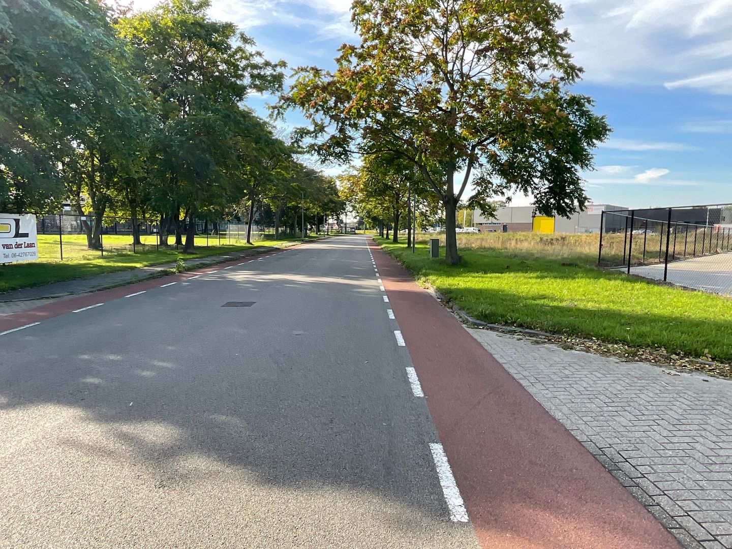 Bekijk foto 5 van Electronicaweg