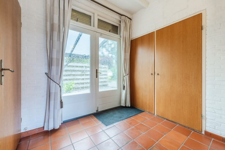 Photo 14 of Duinstraat 29