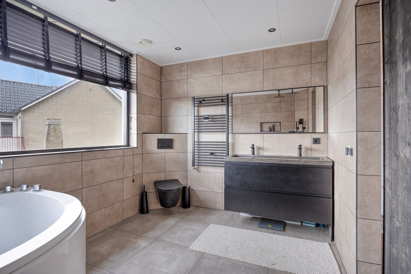 Foto 14 van Suzanna Maria Loncquestraat 2