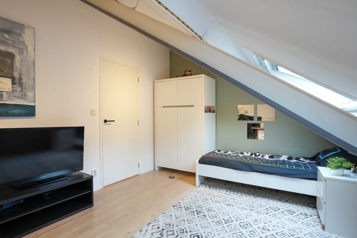 Foto 24 van Burgemeester Van Laarstraat 13