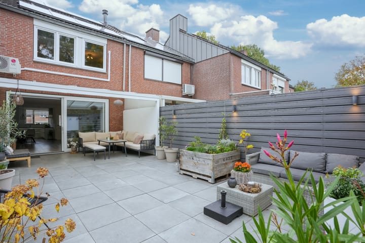 Foto 29 van Burgemeester Van Laarstraat 13