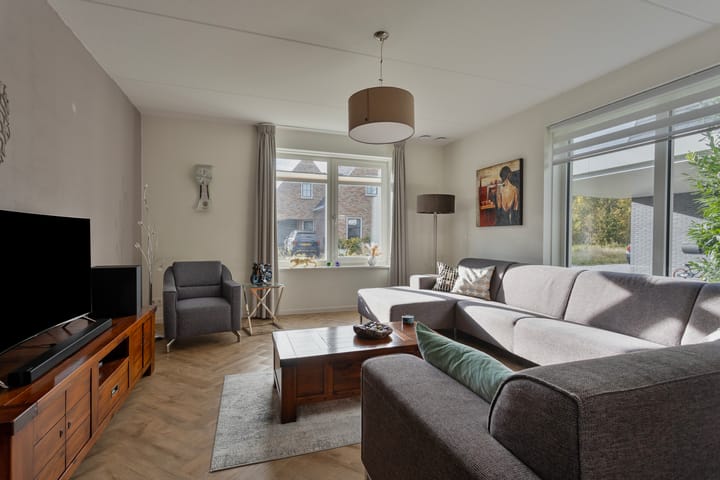 Foto 10 van Alexialaan 6