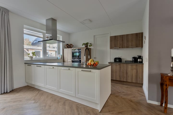 Foto 13 van Alexialaan 6