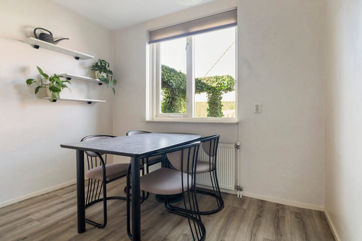 Photo 19 of Reidikker 44