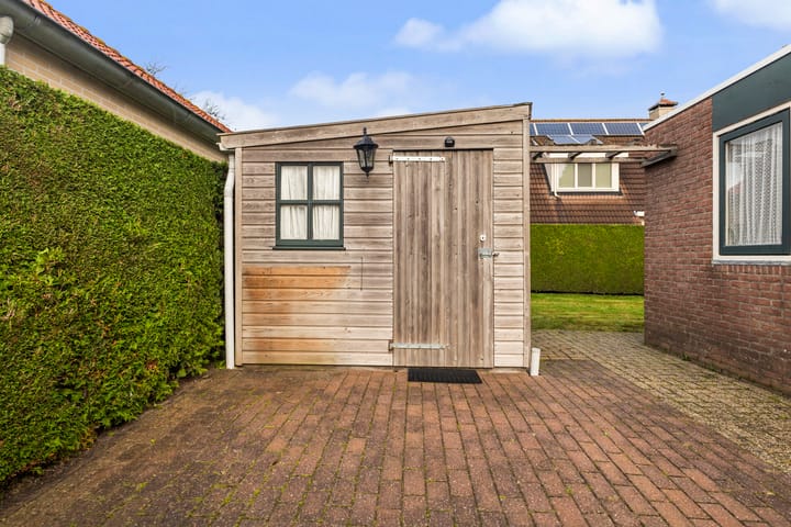 Photo 25 of Reidikker 44