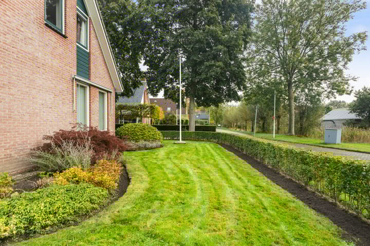 Photo 31 of Reidikker 44