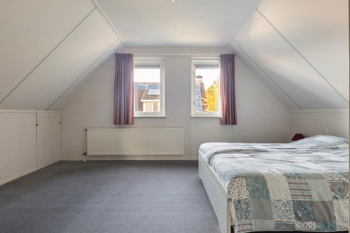 Photo 36 of Reidikker 44