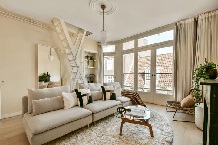 Photo 2 of Nieuwe Looiersstraat 70-3