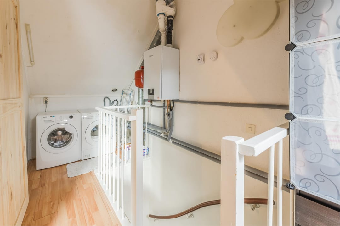 Photo 23 of Geertruidenbergpad 17