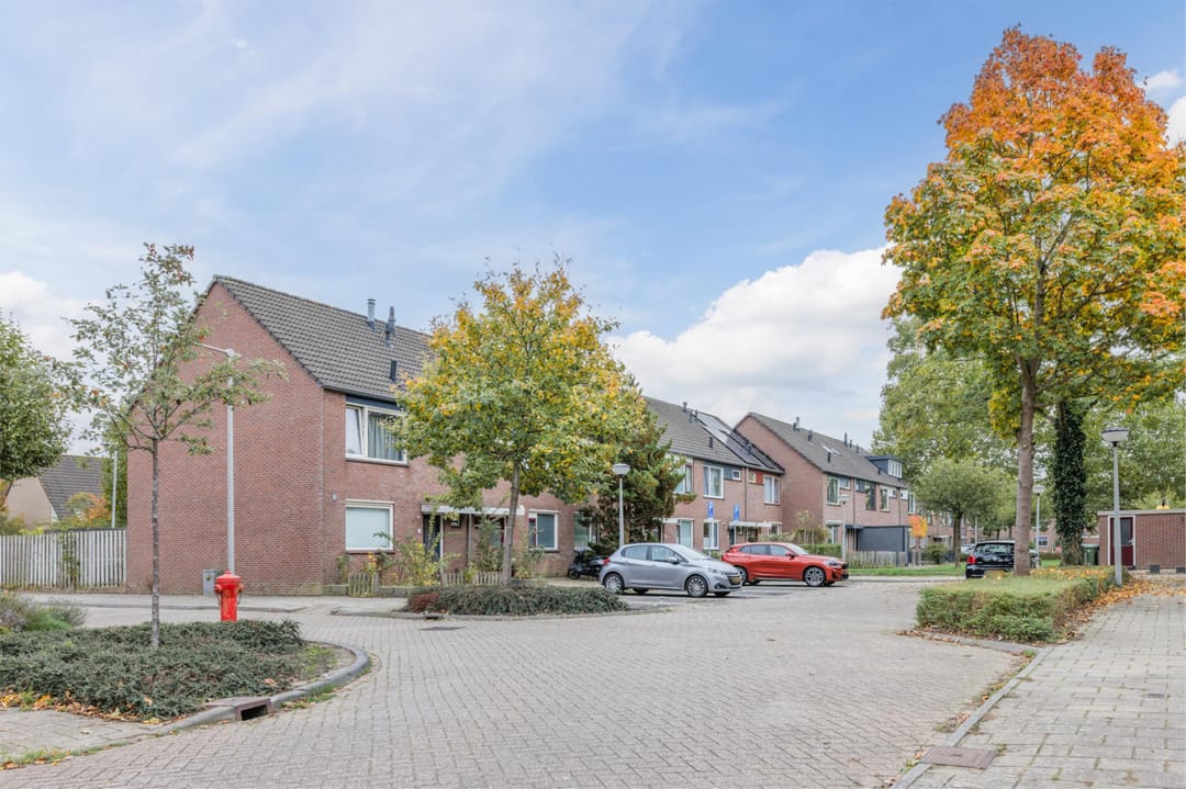 Photo 32 of Geertruidenbergpad 17