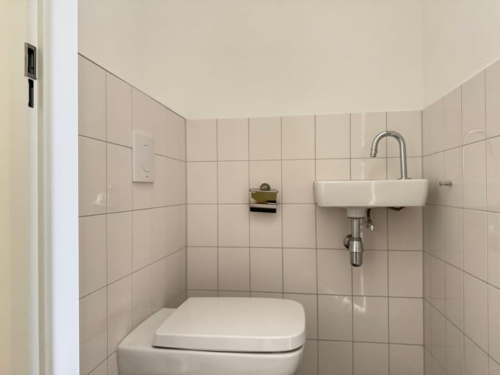 Foto 28 van Aalscholverpad 127