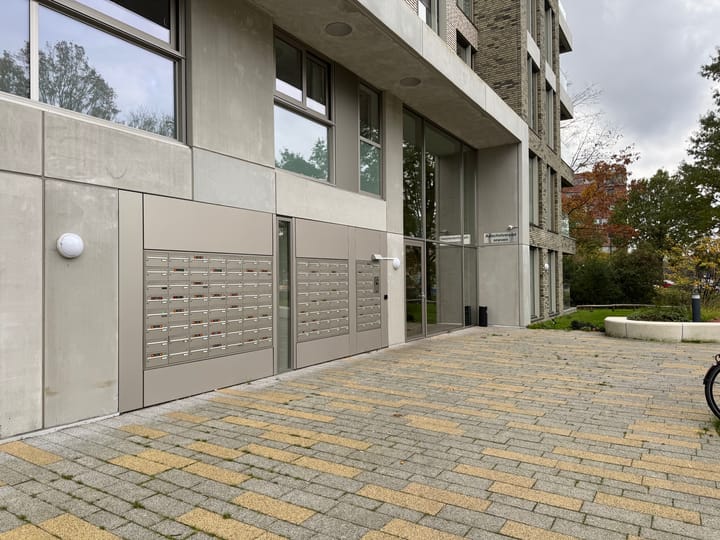 Foto 30 van Aalscholverpad 127